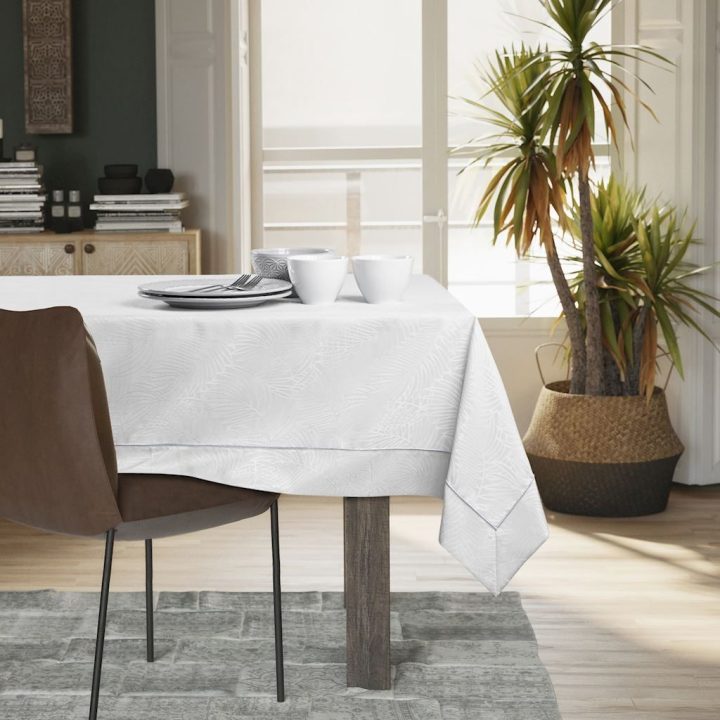 Staltiesė 140x240 cm balta AmeliaHome