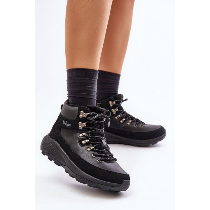 Moteriški užsegami užtrauktuku lengvi batai. Juodos spalvos. Lee Cooper