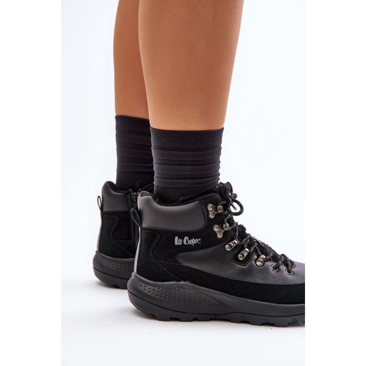 Moteriški užsegami užtrauktuku lengvi batai. Juodos spalvos. Lee Cooper