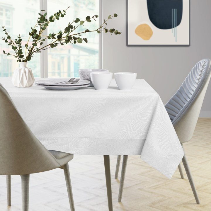 Staltiesė balta, apvali 150×150 cm AH GAIA HMD