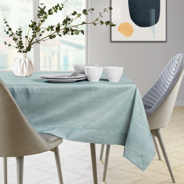 Staltiesė mėtinė 120×240 cm AH VESTA