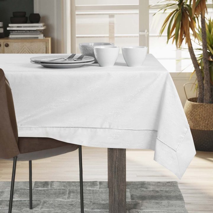 Staltiesė 140×160 cm balta AH VESTA