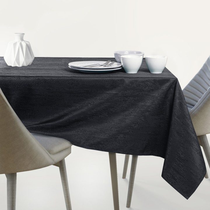 Staltiesė juoda 110×110 cm AH VESTA