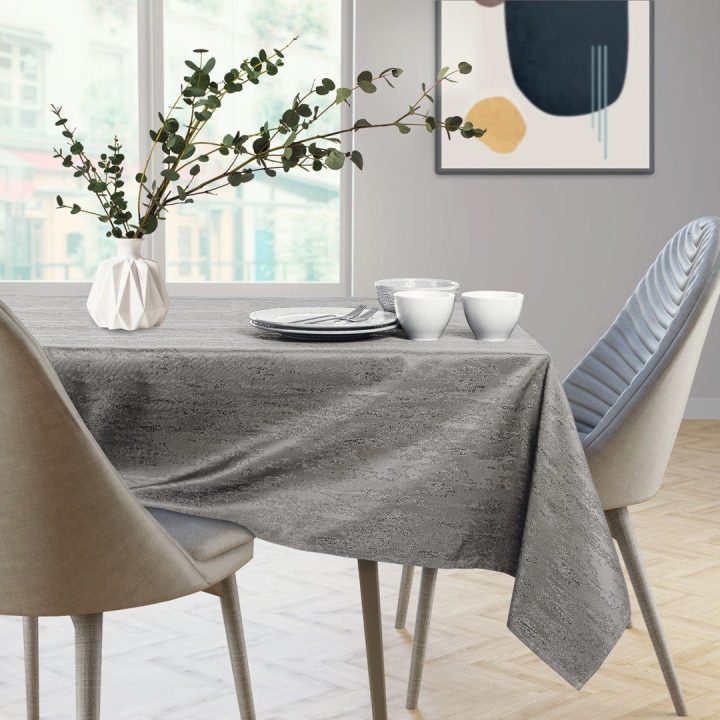 Staltiesė kakavos spalvos 140×300 cm AH VESTA