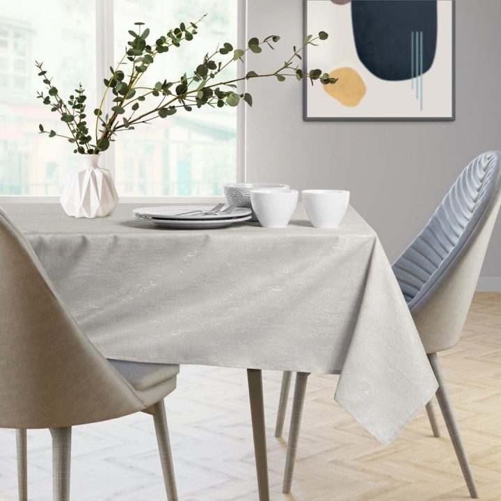 Staltiesė 110×110 cm AH VESTA