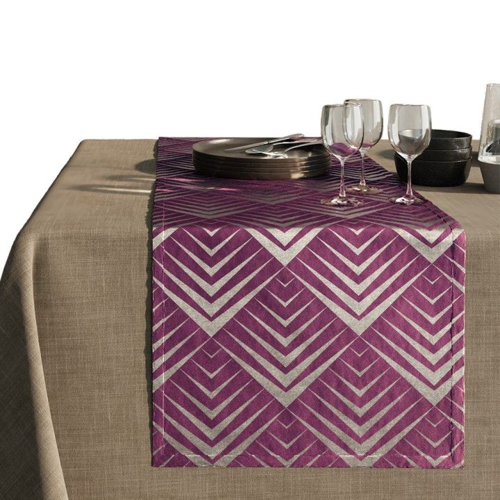 Staltiesė 140×250 cm plum spalvos AH OXFORD