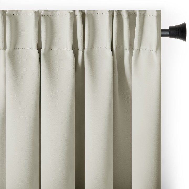 Užuolaida užtamsinanti 140×245 cm kreminė AH