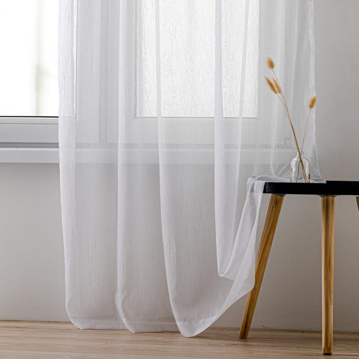 Užuolaidos baltos 140×250 HOM