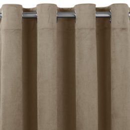 Užuolaidos 135×300 iš aksomo