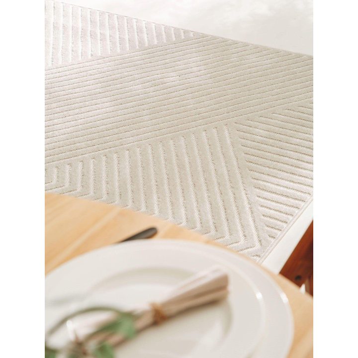 Kilimas 200×290 cm kreminės spalvos benuta