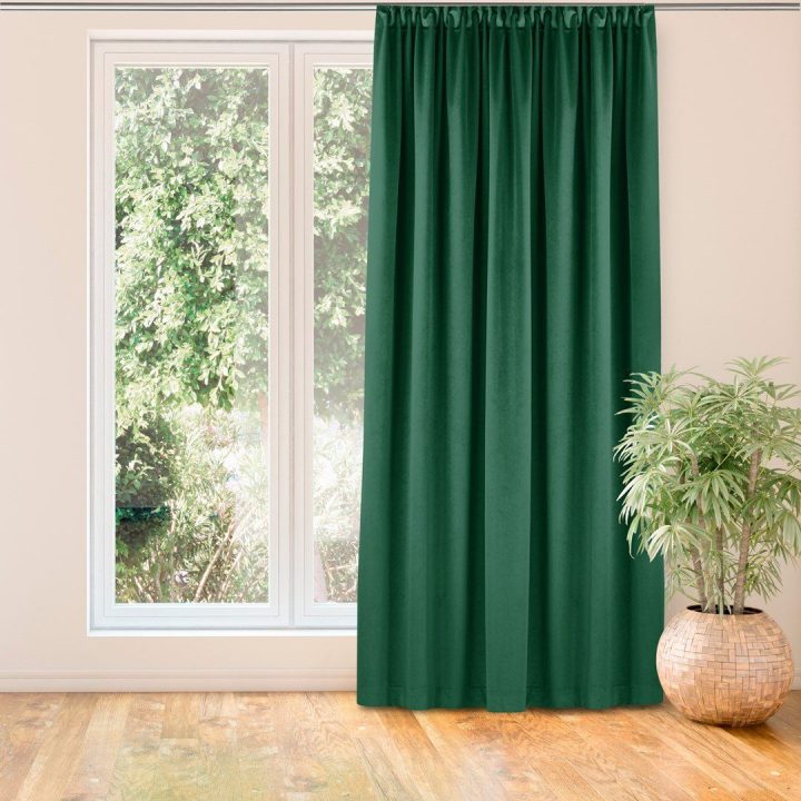 Užuolaidos 530×245 cm, tamsiai žalia VELVET
