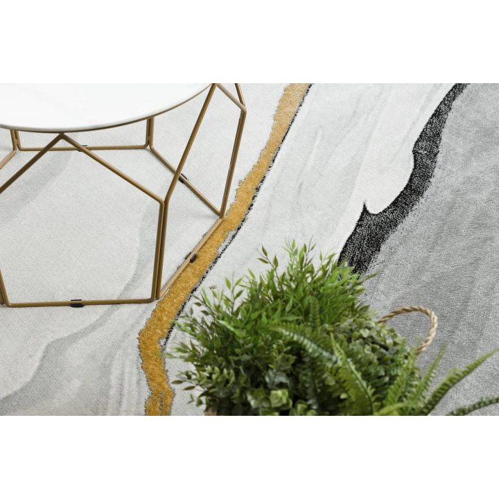 Kilimas 120 × 170 cm, juodos ir auksinės spalvos ESTEMA