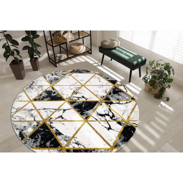 Kilimas MarbleTriangles, juoda ir auksinė ESTEMA