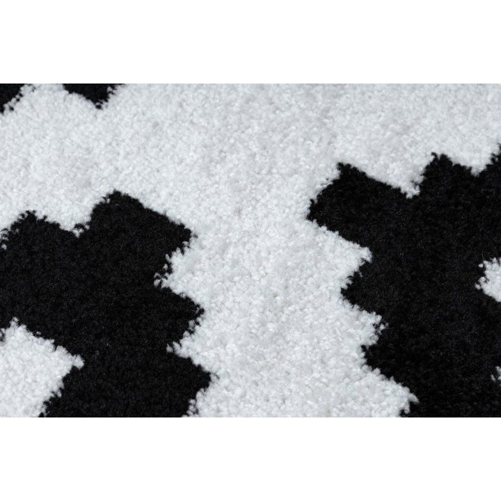 Kilimas geometrinio rašto juodos ir kreminės spalvos 120x170 cm
