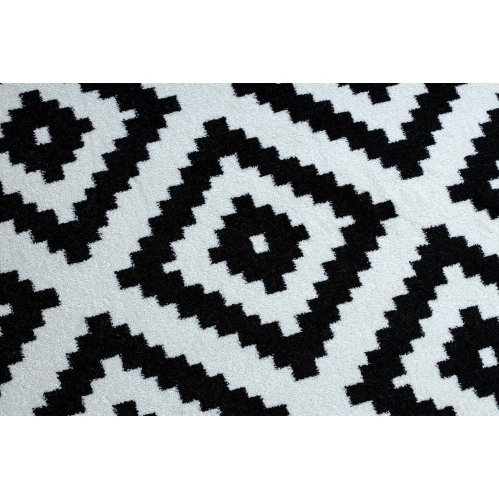 Kilimas geometrinio rašto juodos ir kreminės spalvos 120x170 cm