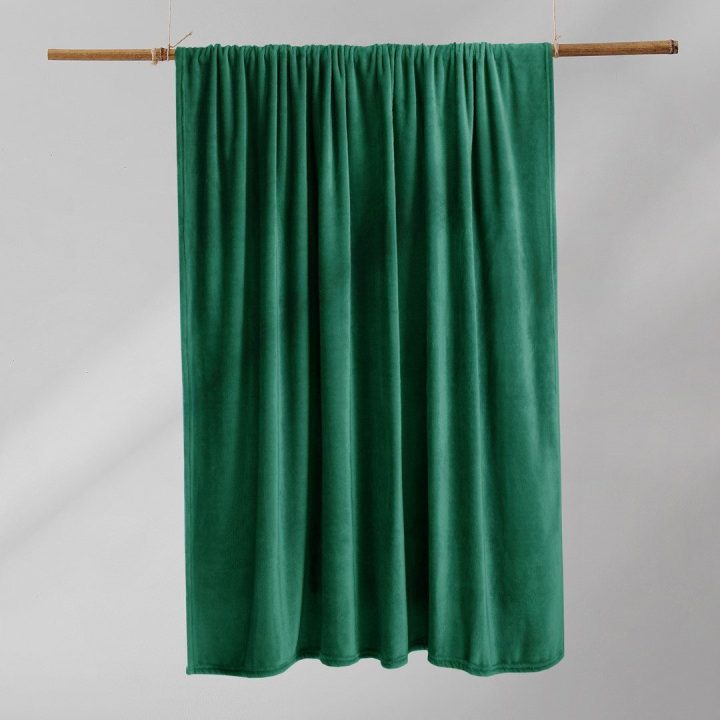Antklodė iš mikropluošto 200x220 cm žalia
