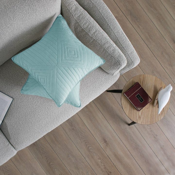 Dekoratyvinis pagalvės užvalkalas 50×70 cm šviesiai mėlynas Restilo