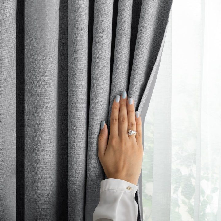 Užuolaida RES BLACKOUTLINEN CORITA PLEAT DARKGREY 140X270 1PC