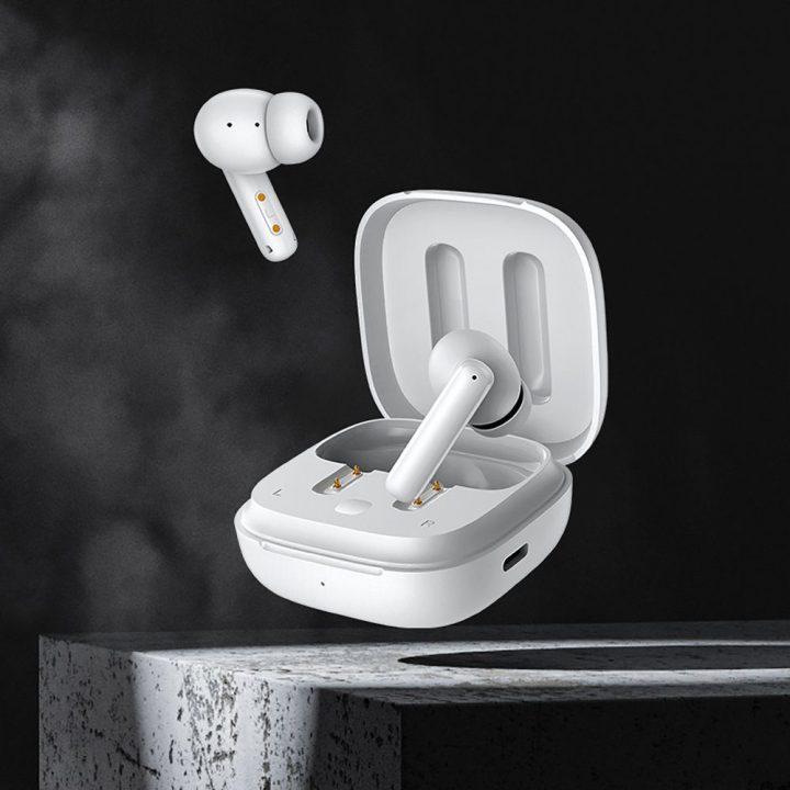 Belaidės in-ear ausinės su ANC ir Bluetooth 5.3, baltos QCY