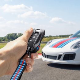 Raktų dėklas TPU matinė juoda – Spigen
