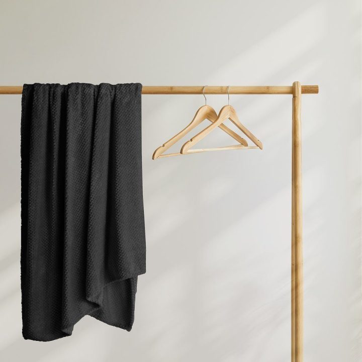 Juoda antklodė DecoKing HENRY 170x210