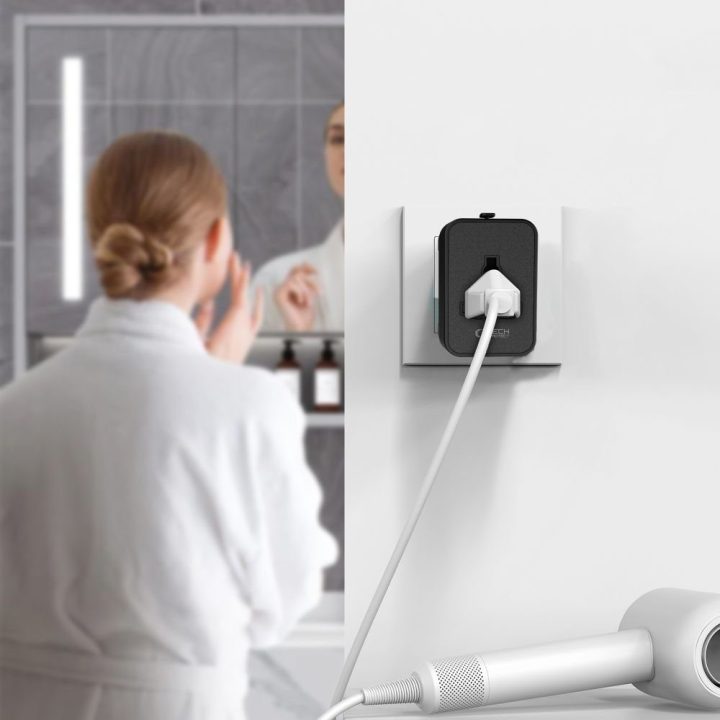 Tech-Protect TA300 kelioninis adapteris (EU/UK/US/AU) juodas