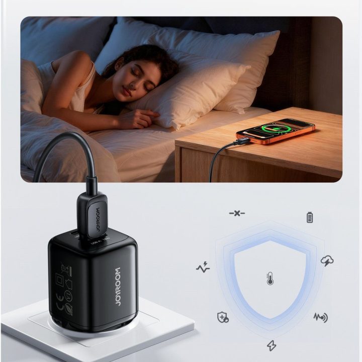 Telefono sieninis įkroviklis Joyroom 33W (USB‑C + USB‑A) – juodas