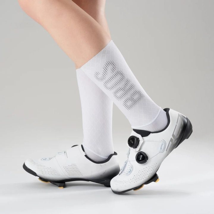 Dviračių kojinės 36–38, baltos