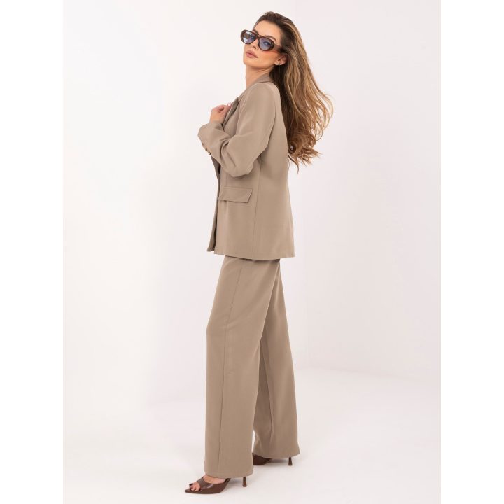 Moteriškas elegantiškas komplektas, tamsiai smėlinis