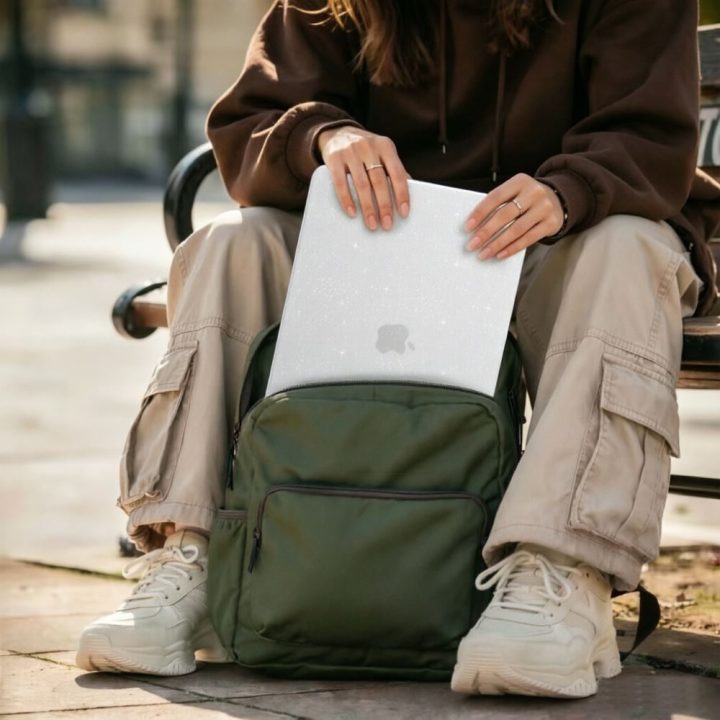Tech-Protect SmartShell dėklas MacBook Neo 13 2026, skaidrus su blizgučiais