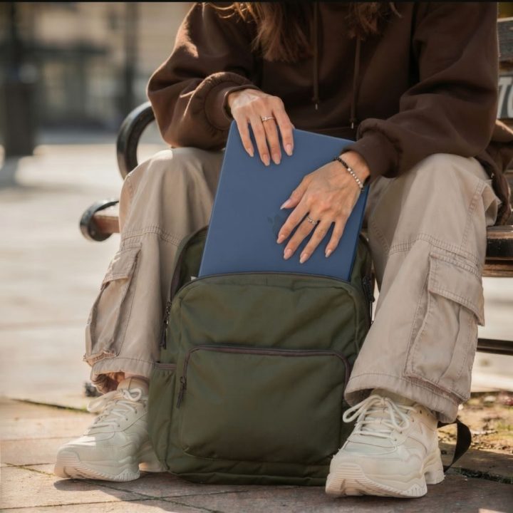 Tech-Protect Softshell dėklas MacBook Neo 13" 2026, tamsiai mėlynas