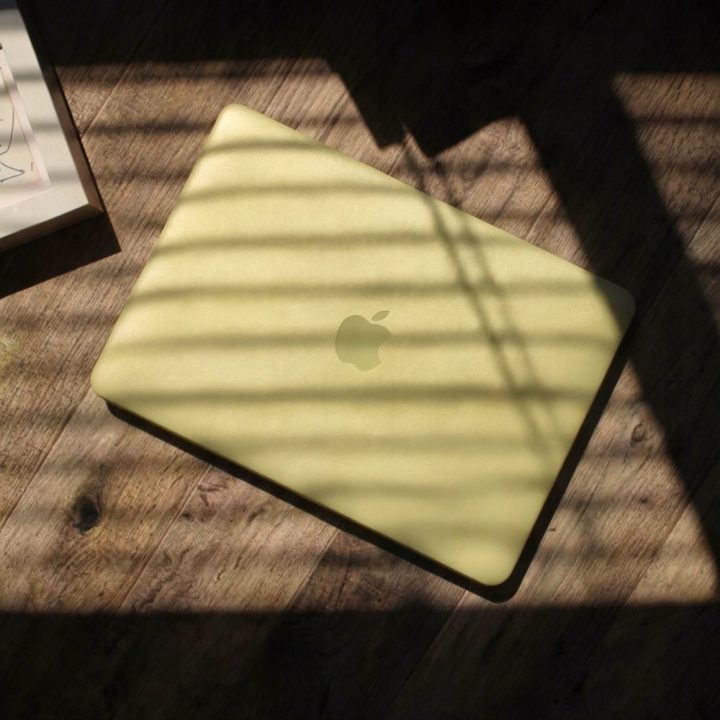 Tech-Protect SmartShell dėklas MacBook Neo 13" 2026, skaidrus matinis