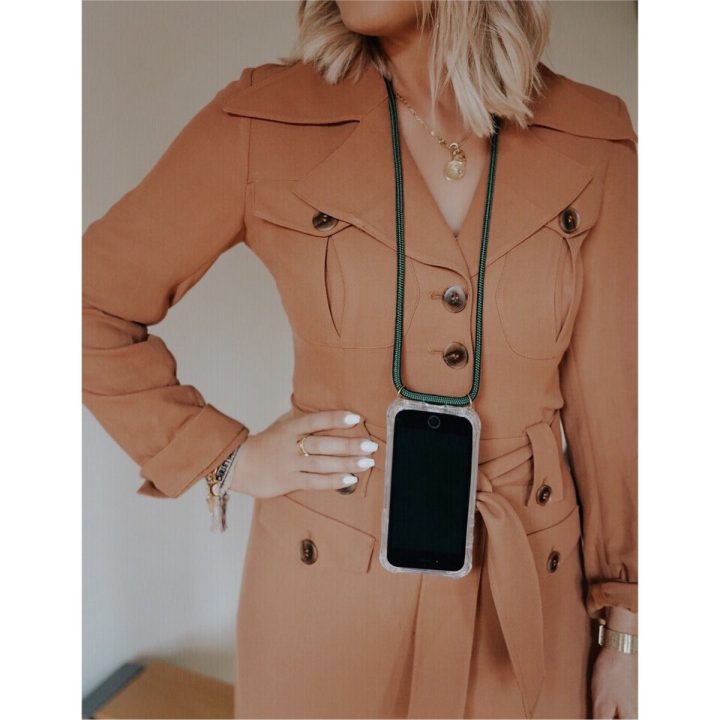 Telefono dėklas su kaklo dirželiu iPhone X/Xs