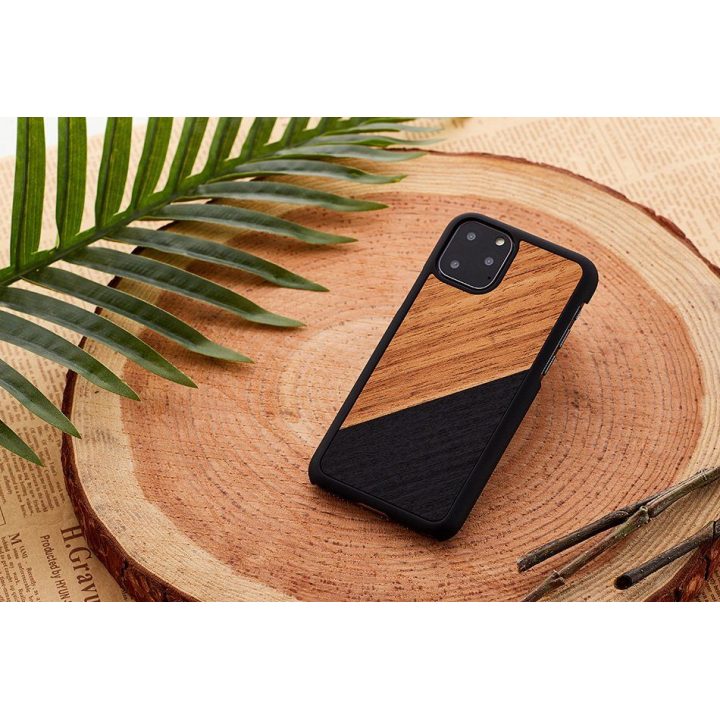 Juodas telefono dėklas MAN&WOOD iPhone 11 Pro Max