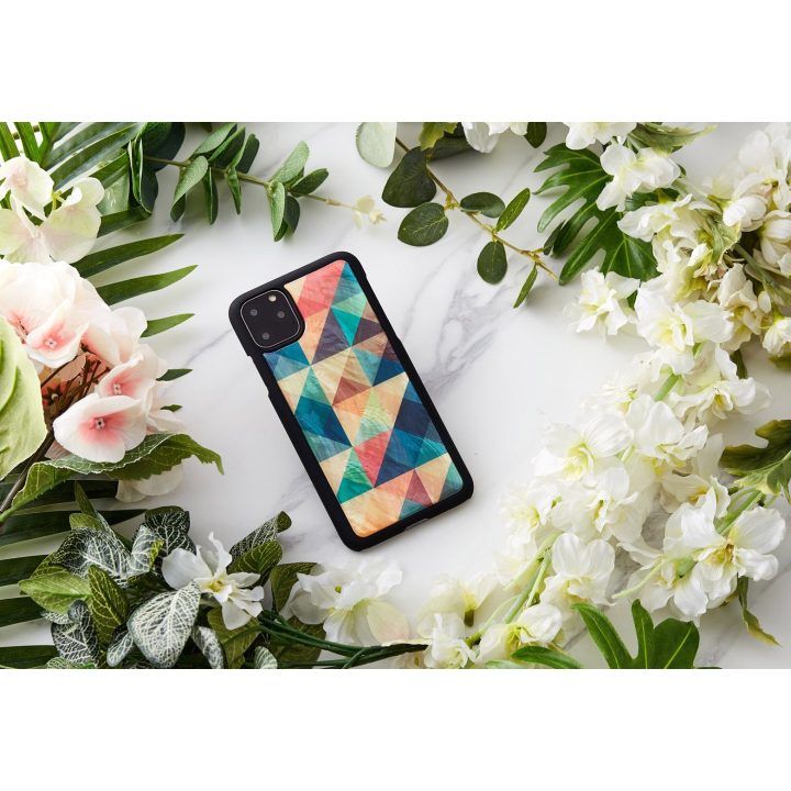 Juodas dėklas iPhone 11 Pro Max su mozaikos raštu