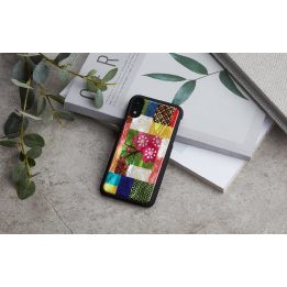 Juodas telefono dėklas iPhone XR