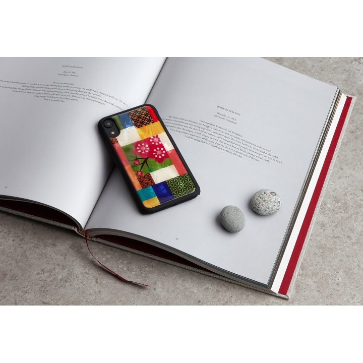 Juodas telefono dėklas iPhone XR