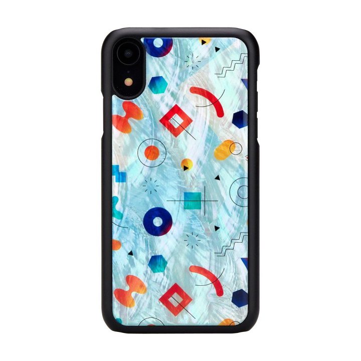Juodas telefono dėklas iPhone XR modeliui