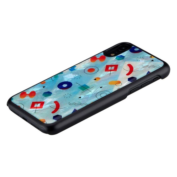Juodas telefono dėklas iPhone XR modeliui