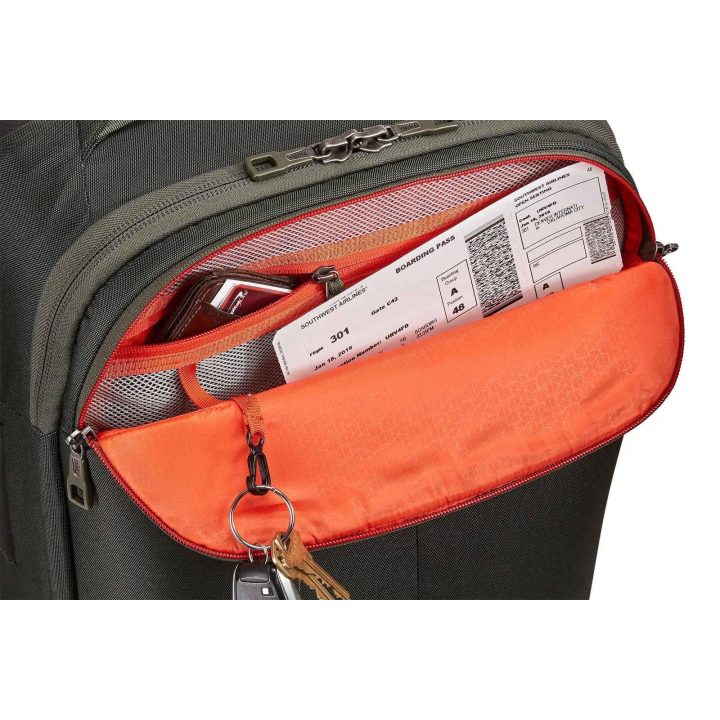 Thule Subterra Carry On Spinner rankinis lagaminas, 33 l, tamsus miškas