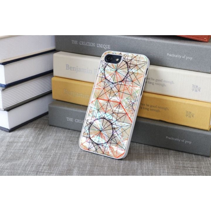Balta dėklo „iKins Artist“ versija Apple iPhone 7 ir iPhone 8