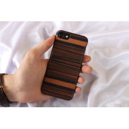 Juodas telefono dėklas, suderinamas su iPhone 7, 8 ir SE (2020)