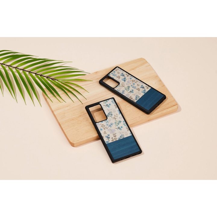 Juodas telefono dėklas Samsung Galaxy Note20 Ultra su mėlynu gėlių raštu