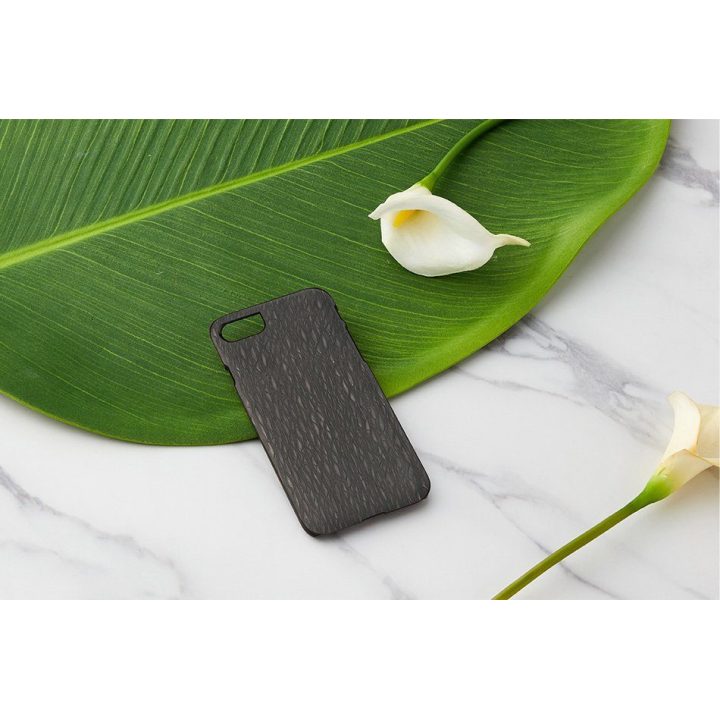 Juodas medinis dėklas iPhone 7/8/SE (2020)