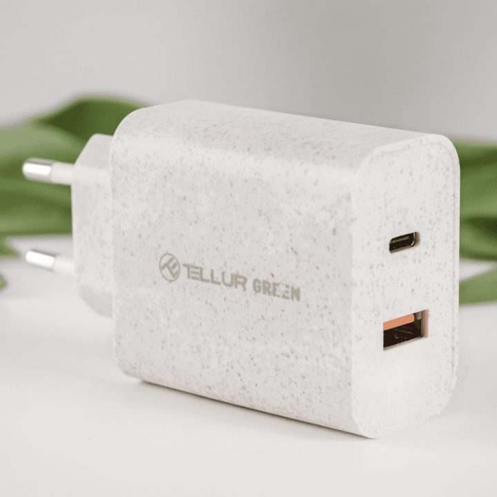 Tellur Green 38W dviejų prievadų sieninis įkroviklis, kreminis