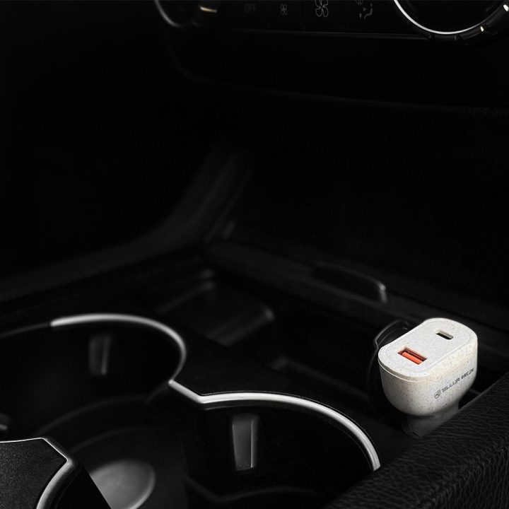 Kreminis automobilinis pakrovėjas 36W, 6A su PD ir QC3.0
