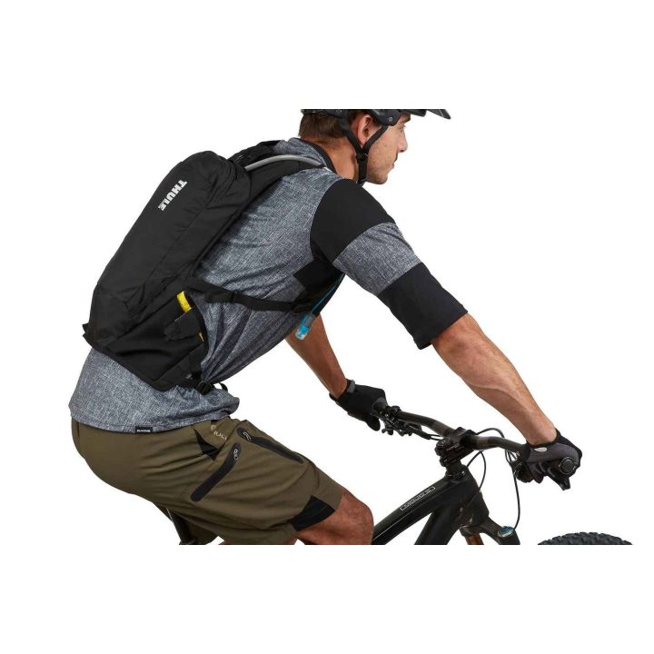 Thule Vital 6 l hidratavimo kuprinė, juoda