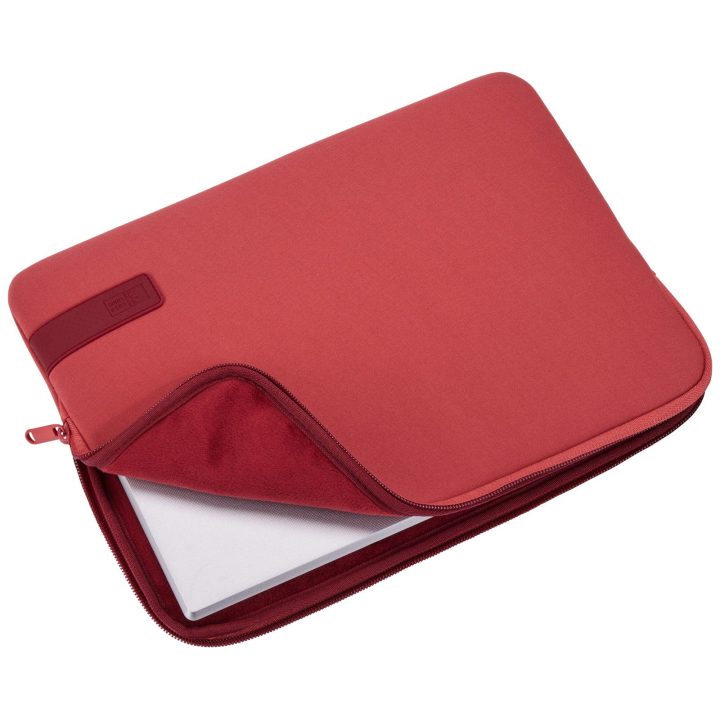 13" MacBook Pro įmautė Case Logic Reflect, raudona
