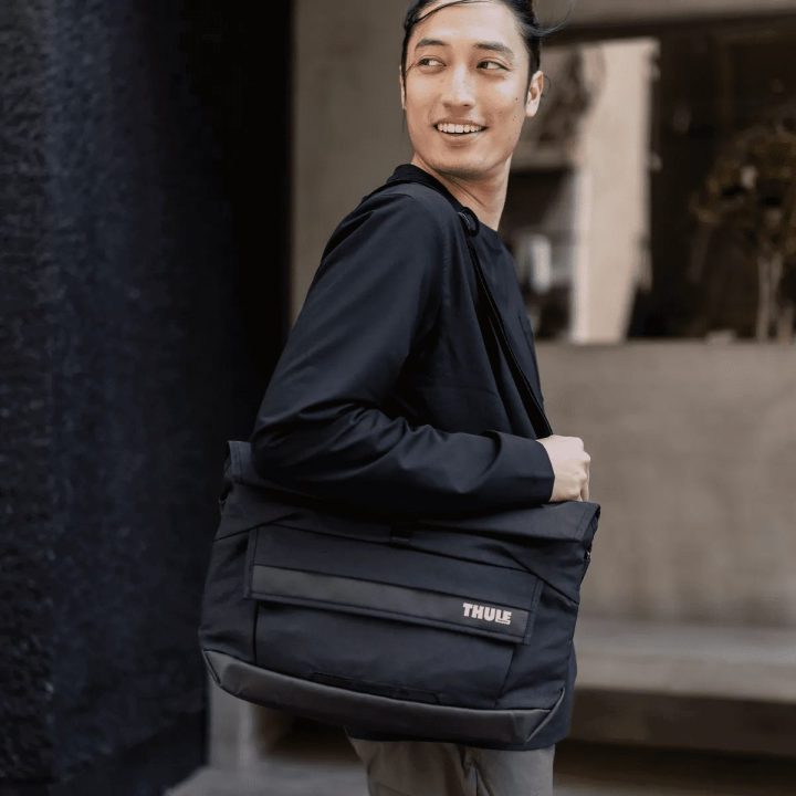 Krepšys per petį Thule Paramount 14 l, juodas
