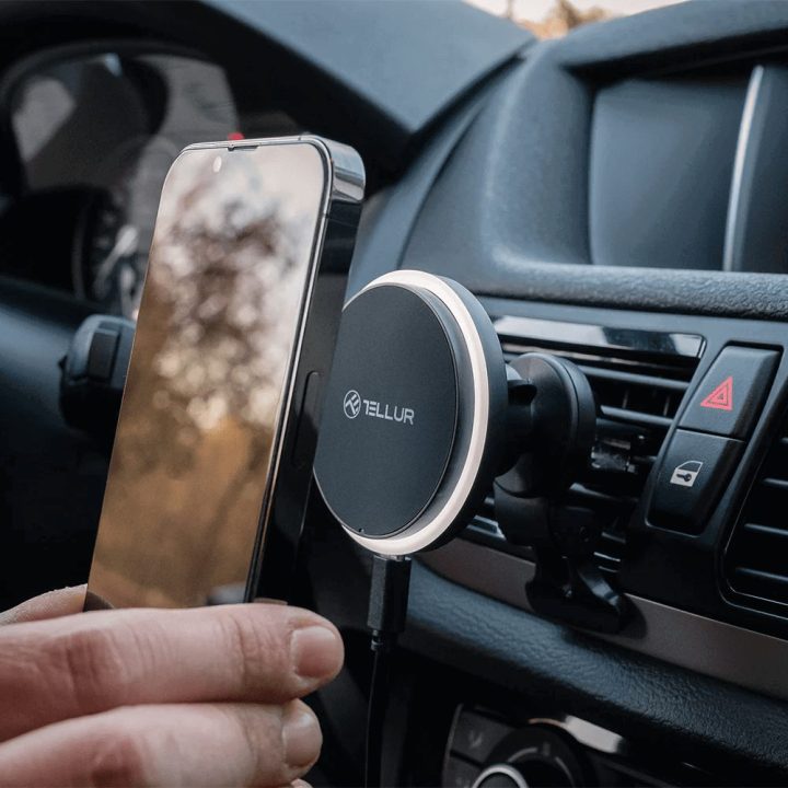 MagSafe belaidis automobilinis įkroviklis 15 W, juodas